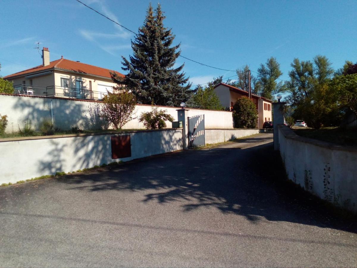 Chambres Des Arrys Bas-en-Basset Esterno foto